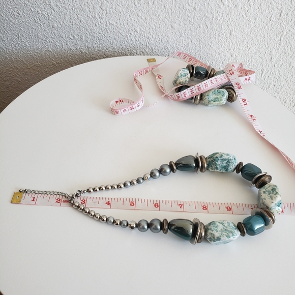 Jewelmint Turquoise Silver Tone Set of Necklace and Bracelet - Picture 6 of 15